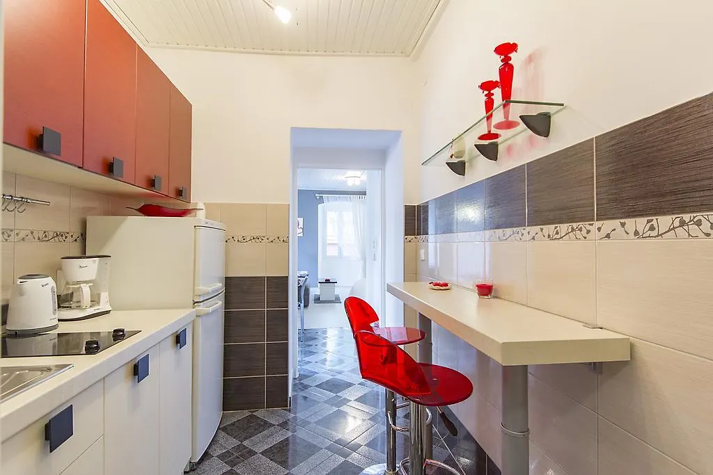 Center Studio Apartment Lino Pula